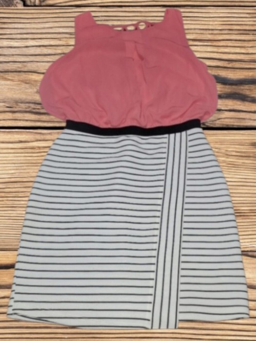 WOMEN'S SPEECHLESS DRESS